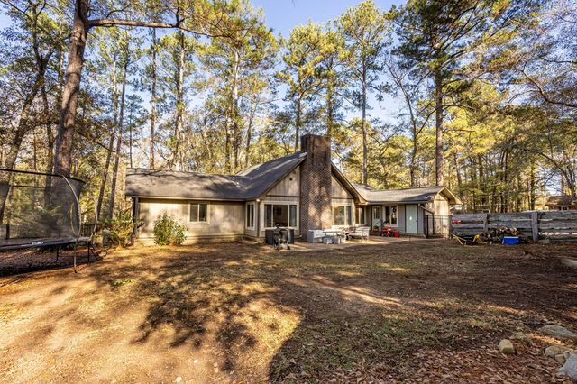 1004 Fieldstone Dr, Dothan, AL 36303