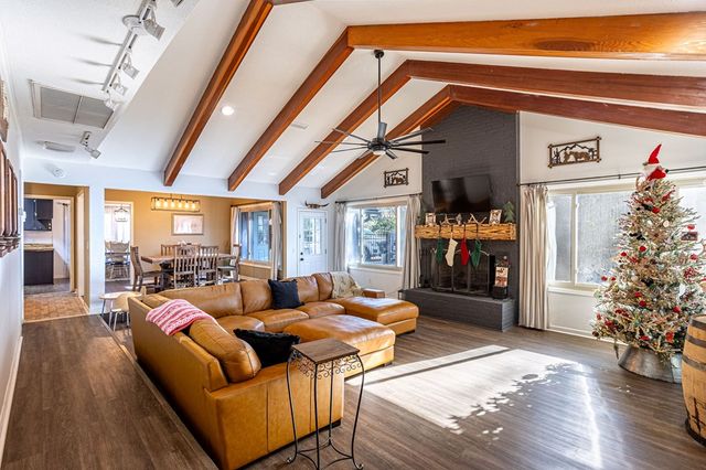 1004 Fieldstone Dr, Dothan, AL 36303