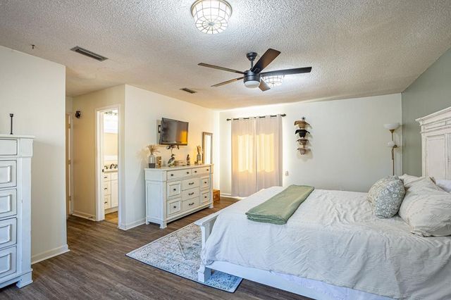 1004 Fieldstone Dr, Dothan, AL 36303