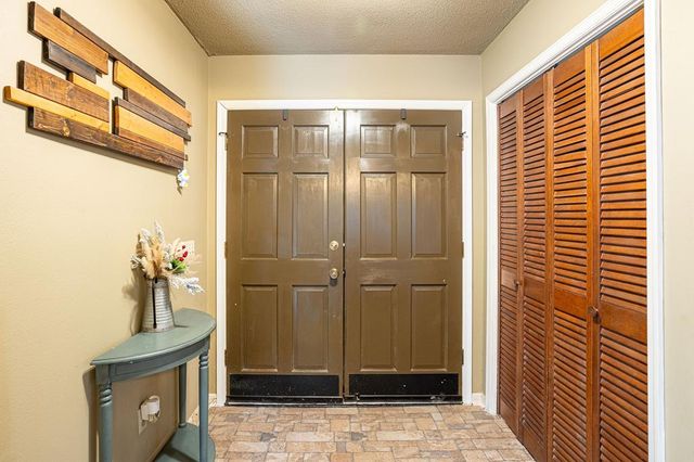 1004 Fieldstone Dr, Dothan, AL 36303