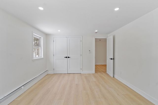 114 Lake St, Peabody, MA 01960