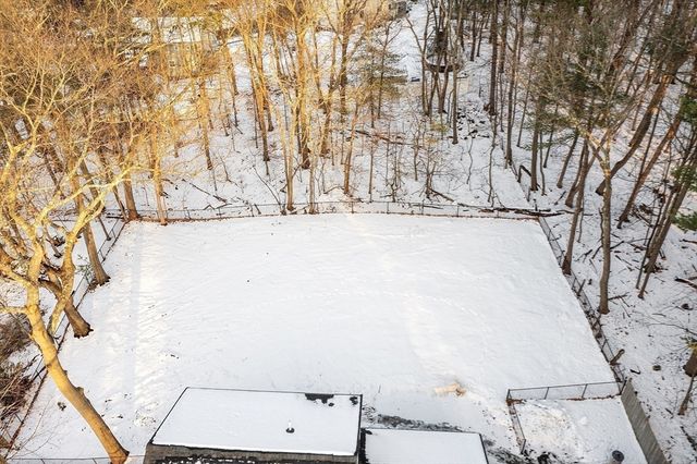 114 Lake St, Peabody, MA 01960