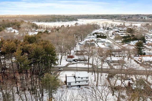 114 Lake St, Peabody, MA 01960