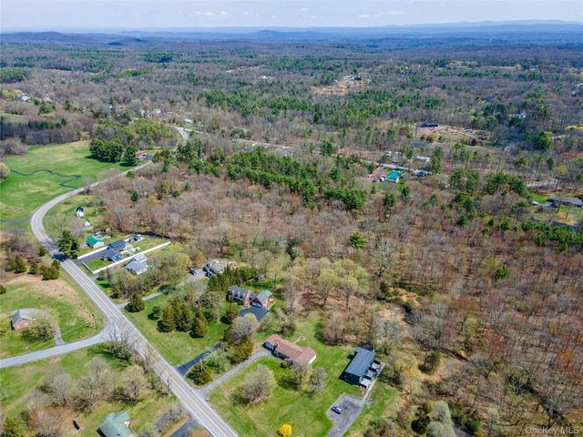 1044 Blue Mountain Road, Saugerties, NY 12477
