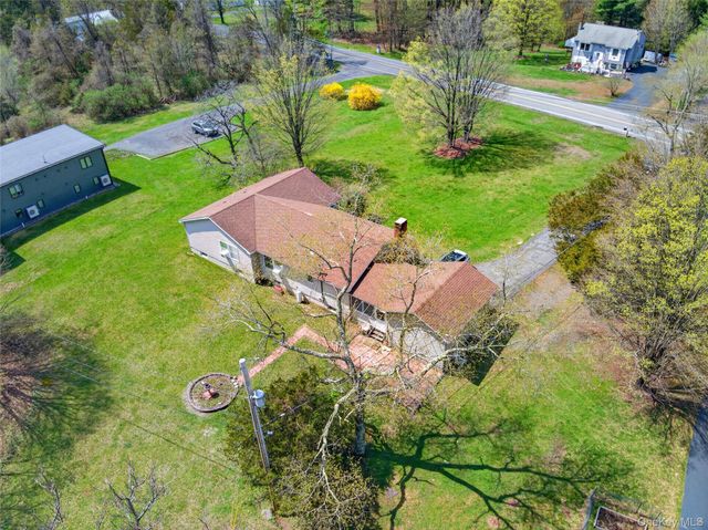 1044 Blue Mountain Road, Saugerties, NY 12477