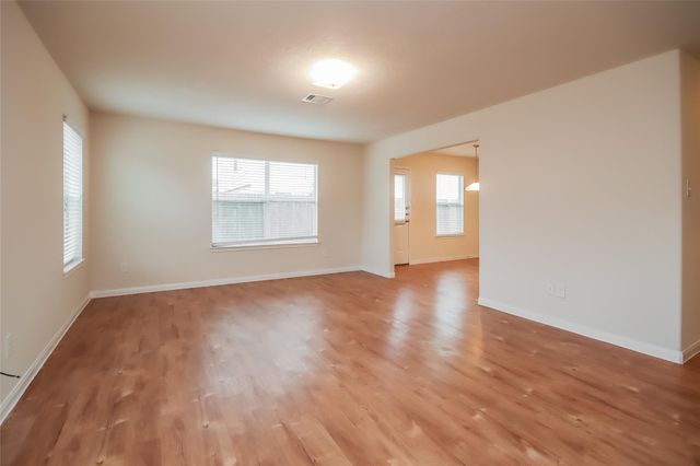 12642 Sai Baba Drive, Houston, TX 77038
