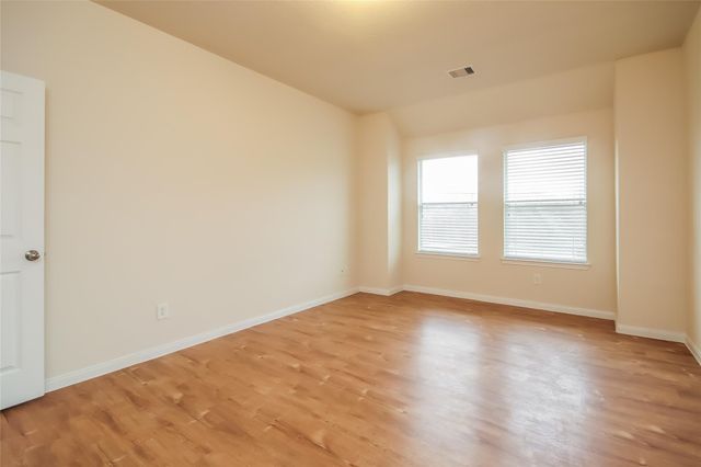 12642 Sai Baba Drive, Houston, TX 77038