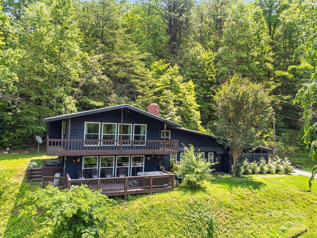 6541 Grassy Branch Road, Bryson City, NC 28713