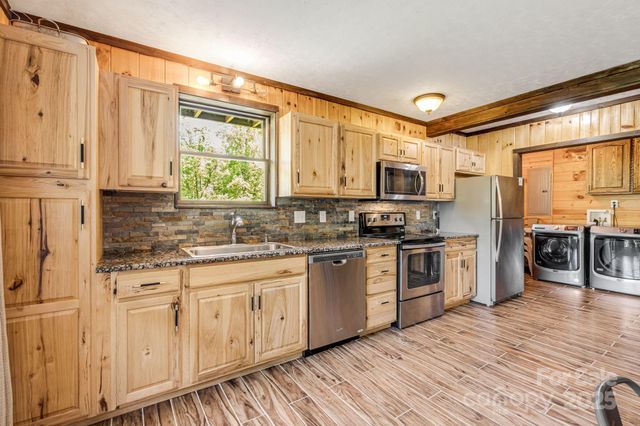 6541 Grassy Branch Road, Bryson City, NC 28713
