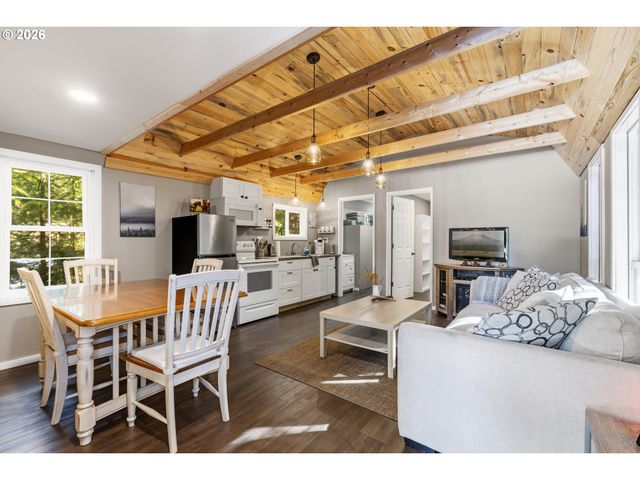 2216 HIGHWAY 141, Trout Lake, WA 98650