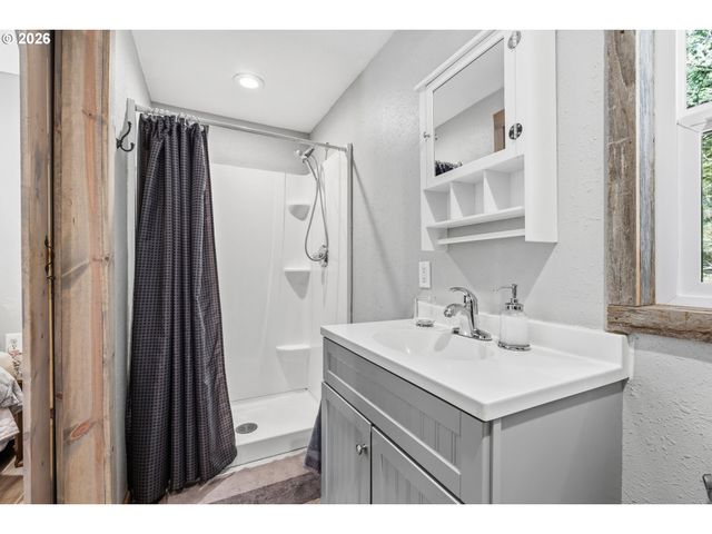 2216 HIGHWAY 141, Trout Lake, WA 98650