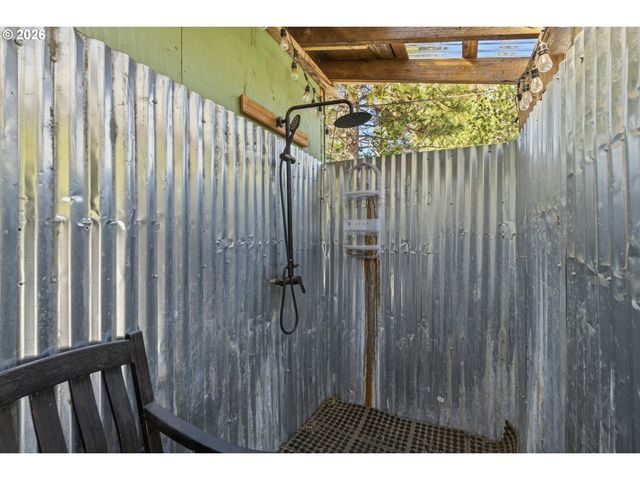 2216 HIGHWAY 141, Trout Lake, WA 98650