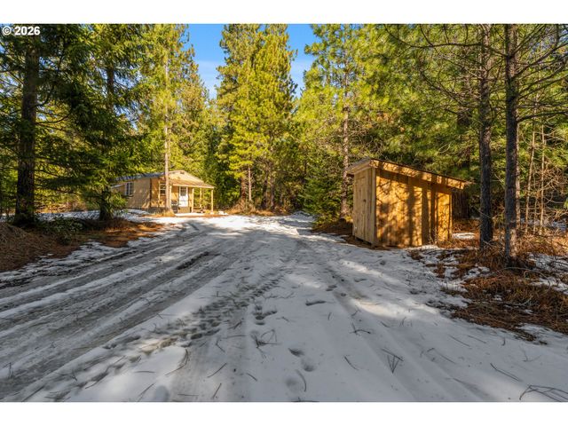 2216 HIGHWAY 141, Trout Lake, WA 98650