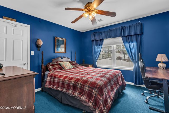 322 Wellington Court, Jackson, NJ 08527