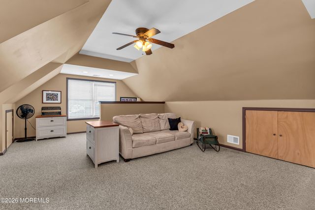 322 Wellington Court, Jackson, NJ 08527