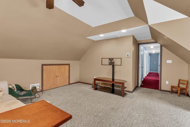 322 Wellington Court, Jackson, NJ 08527