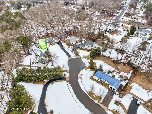 322 Wellington Court, Jackson, NJ 08527