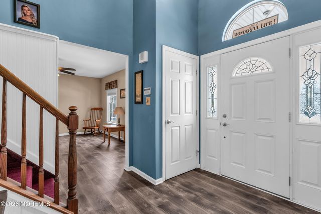 322 Wellington Court, Jackson, NJ 08527