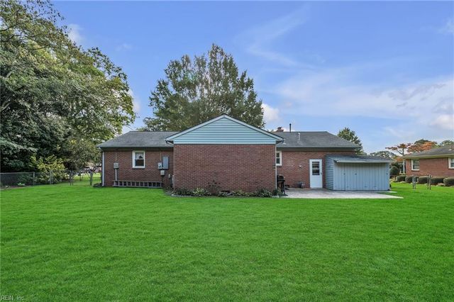 1713 Keeling RD, Virginia Beach, VA 23455