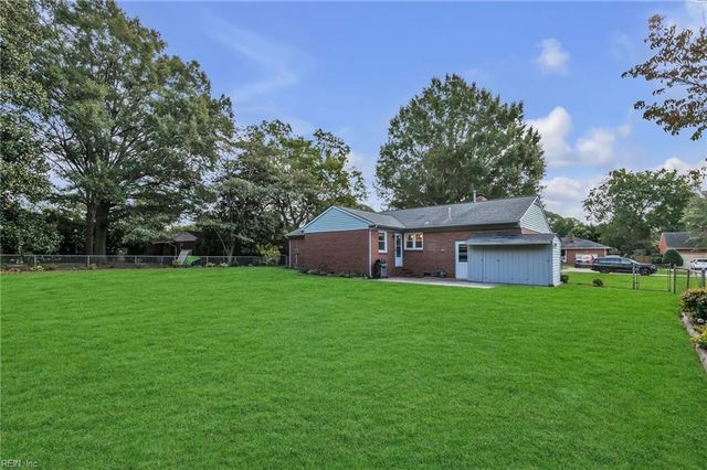 1713 Keeling RD, Virginia Beach, VA 23455