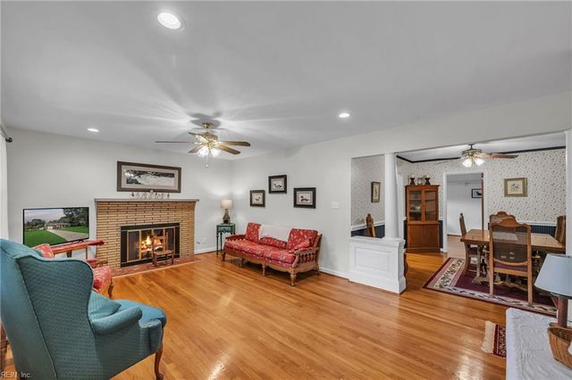 1713 Keeling RD, Virginia Beach, VA 23455