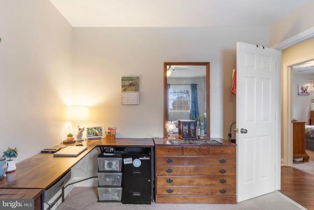 1077 PINE GROVE RD, Hanover, PA 17331