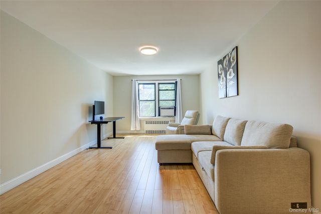 37-50 87th Street 3E, Jackson Heights, NY 11372