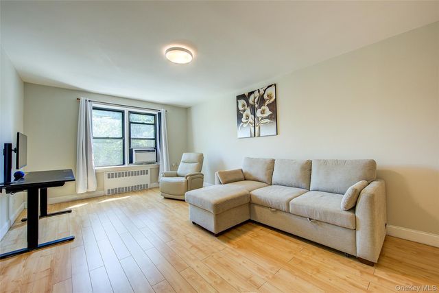 37-50 87th Street 3E, Jackson Heights, NY 11372