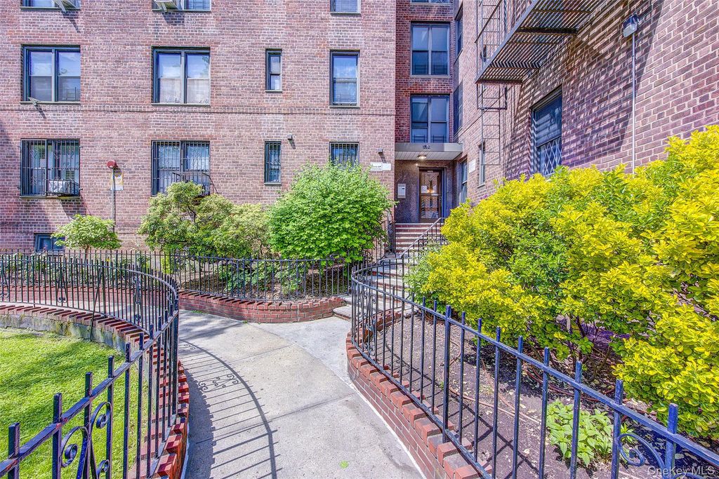 37-50 87th Street 3E, Jackson Heights, NY 11372