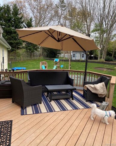 6 Madsen Court, Mount Sinai, NY 11766