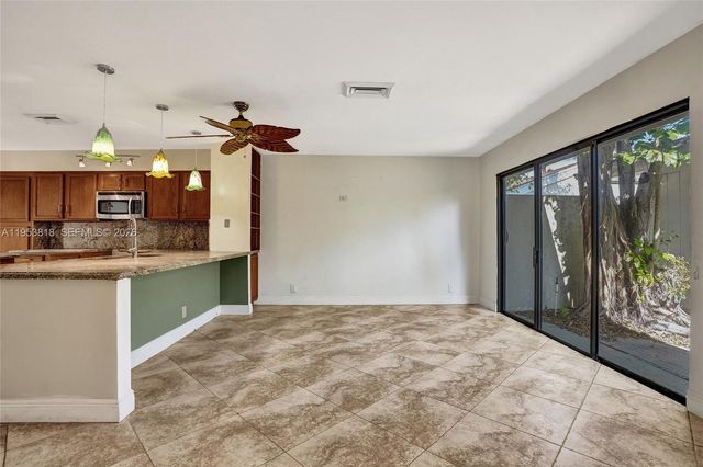 17115 Bay Street, Jupiter, FL 33477