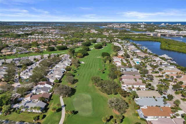 17115 Bay Street, Jupiter, FL 33477