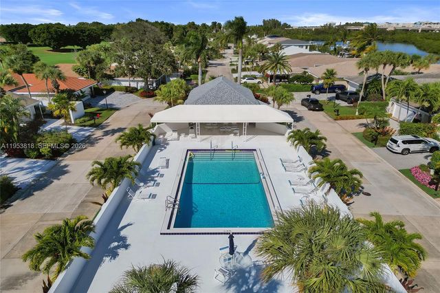 17115 Bay Street, Jupiter, FL 33477