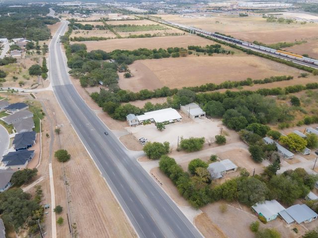 3413 Hunter RD, San Marcos, TX 78666