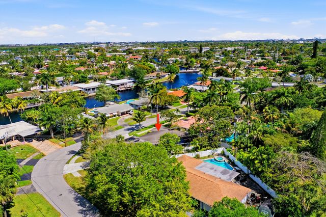 2732 NW 9th Terrace, Wilton Manors, FL 33311