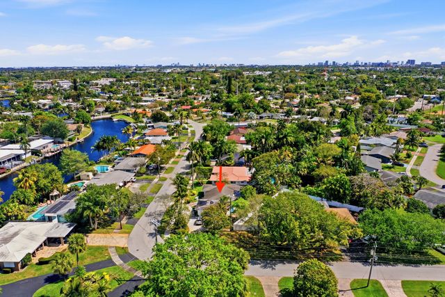 2732 NW 9th Terrace, Wilton Manors, FL 33311