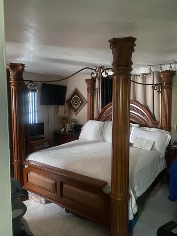 2732 NW 9th Terrace, Wilton Manors, FL 33311