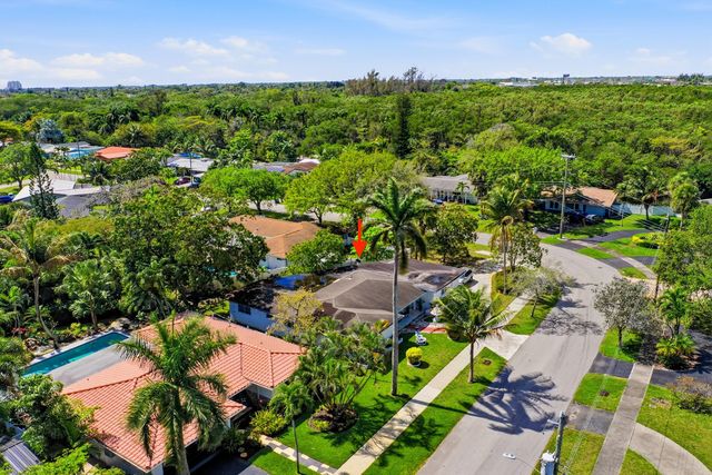 2732 NW 9th Terrace, Wilton Manors, FL 33311