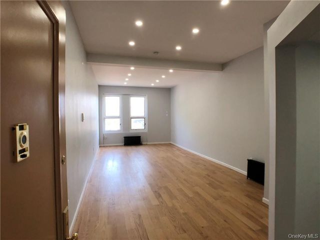 168-170 Myrtle Boulevard B, Larchmont, NY 10538