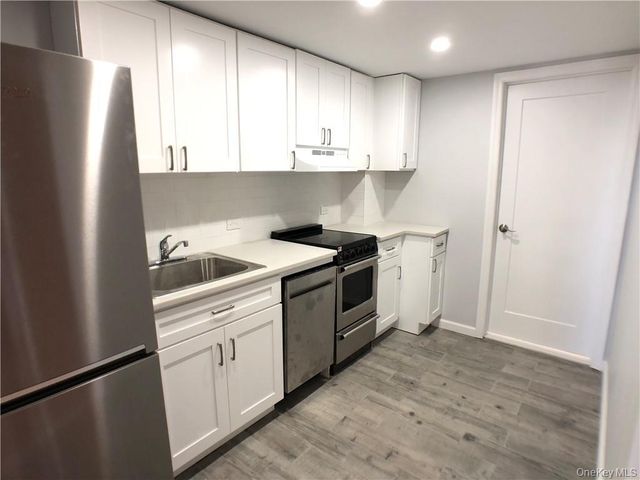 168-170 Myrtle Boulevard B, Larchmont, NY 10538