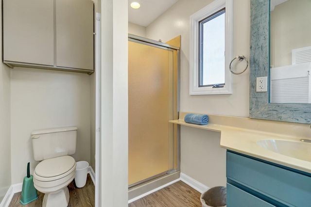 1 Battery Park Road, Edisto Island, SC 29438