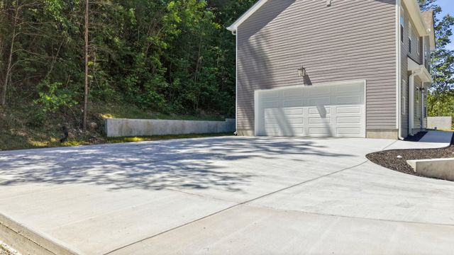 1010 Lower Mill Road, Hixson, TN 37343