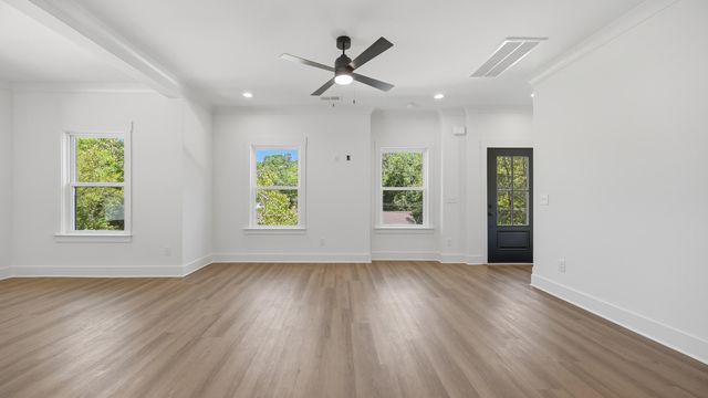 1010 Lower Mill Road, Hixson, TN 37343