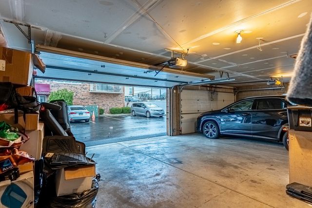 15505 Cicero Avenue 2C, Oak Forest, IL 60452