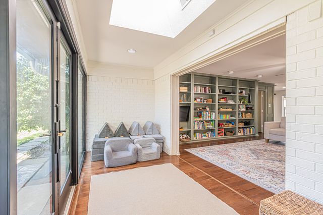 18 Crosslands Road, Benbrook, TX 76132