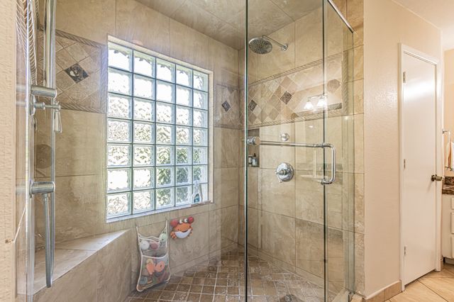 18 Crosslands Road, Benbrook, TX 76132