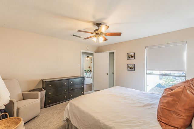 18 Crosslands Road, Benbrook, TX 76132