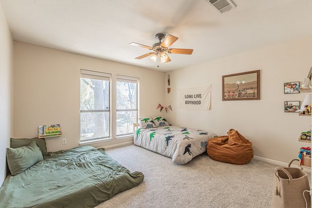 18 Crosslands Road, Benbrook, TX 76132