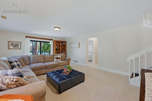 990 Bend In The Trail Road, Monument, CO 80132