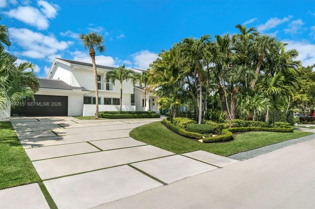 6832 Sunrise Ct, Coral Gables, FL 33133